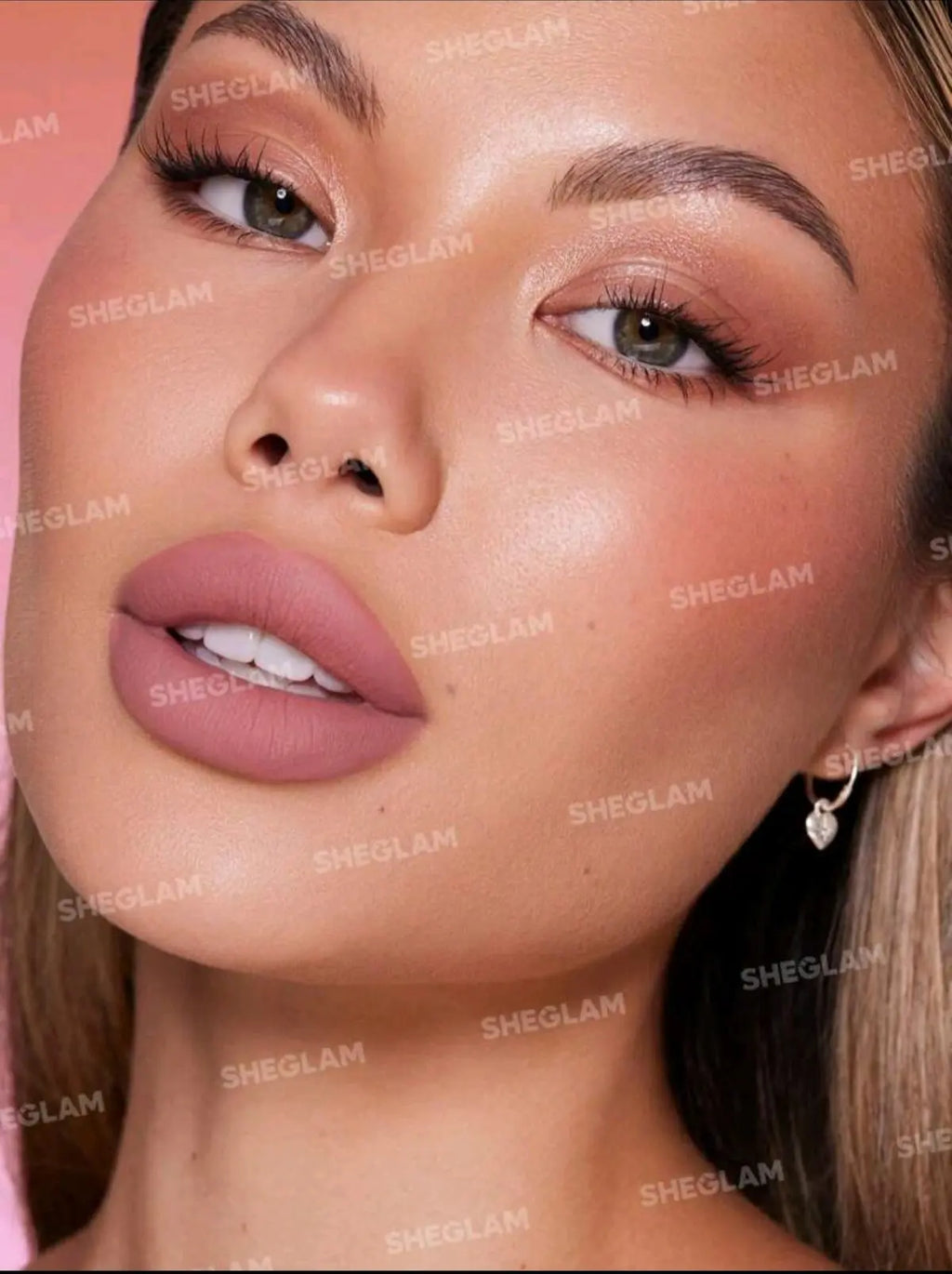 Rule Breaker - matte lipstick