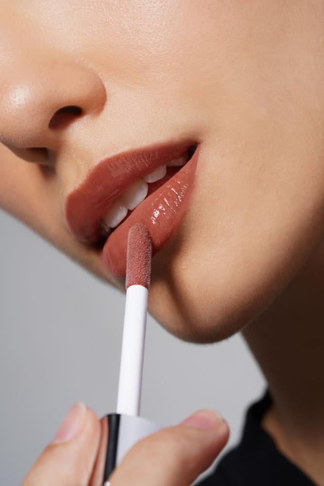 Lip Gloss - Hot Chocolate 01