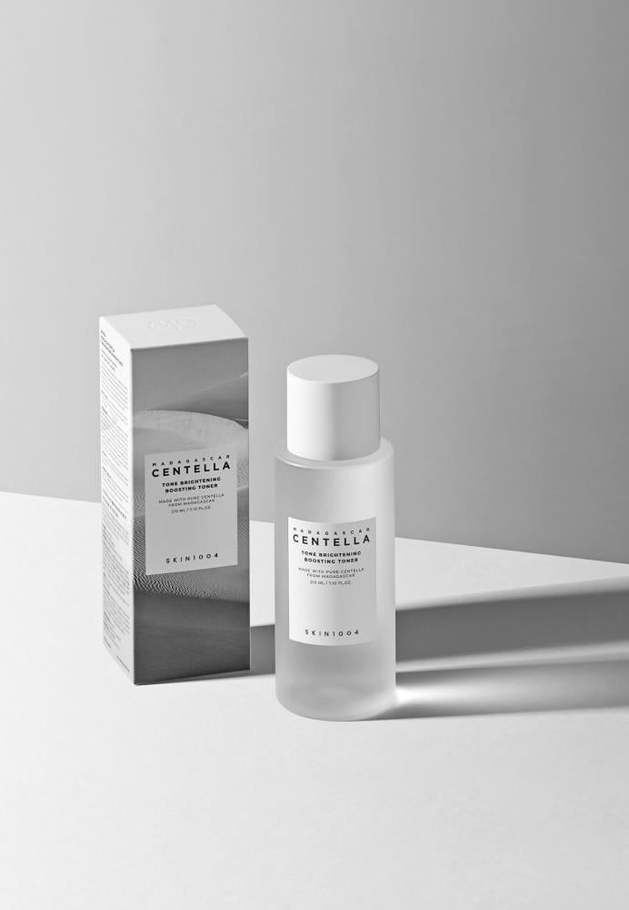 Centella Tone Brightening Boosting Toner